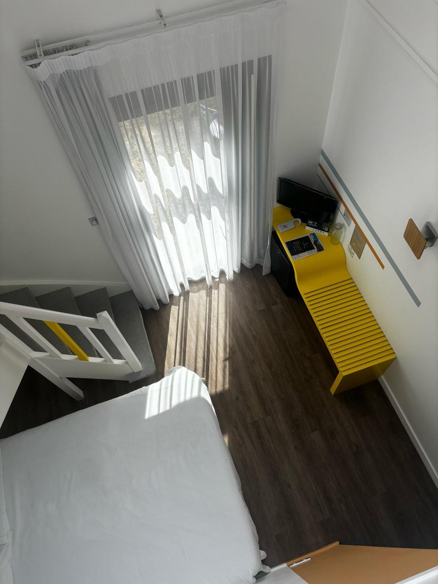 Logis Domaine Du Moulin Cavier Hotel Avrille  Ngoại thất bức ảnh