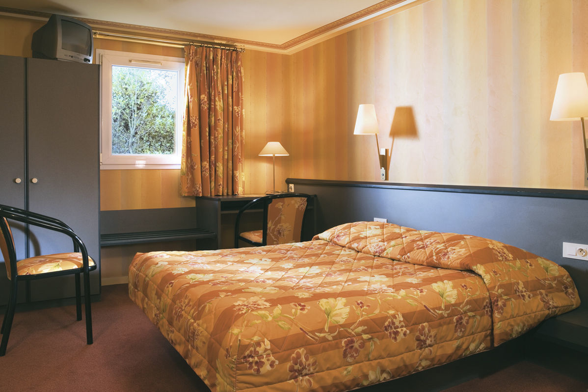 Logis Domaine Du Moulin Cavier Hotel Avrille  Ngoại thất bức ảnh